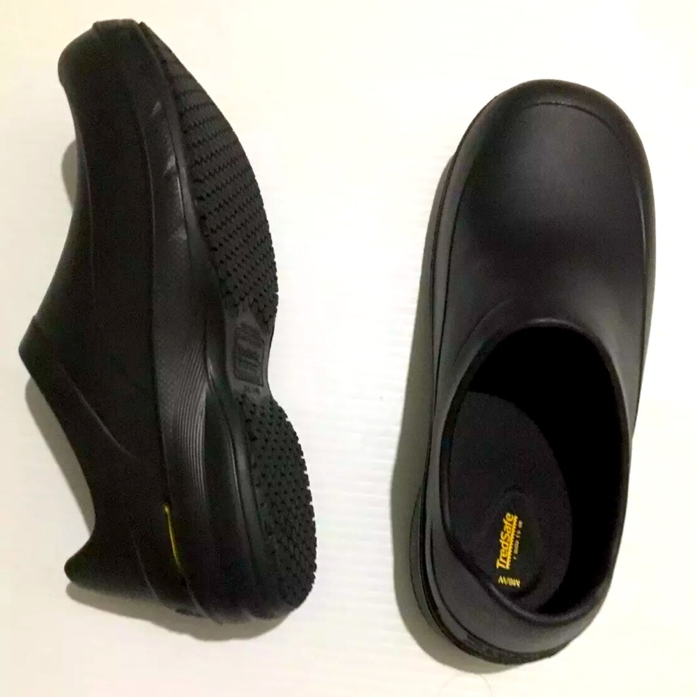 TREDSAFE Black Molded Rubber Oil Slip Resistant Shoes Clogs Unisex Sz M-6; W-7W